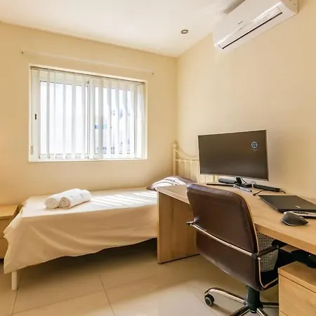 Apartment Modern 3 Bedroom Close To Paceville And Is-Swieqi