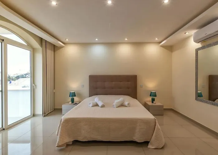 Modern 3 Bedroom Close To Paceville And Apartamento *