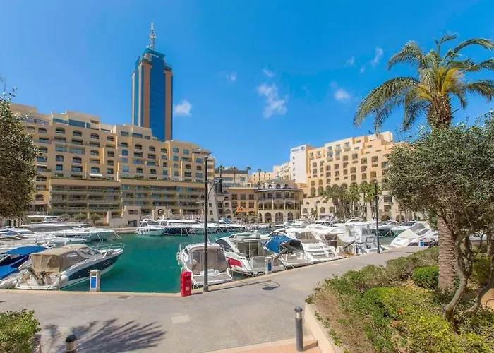 Modern 3 Bedroom Close To Paceville And Apartamento