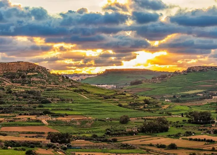 Apartamento Modern 3 Bedroom Close To Paceville And